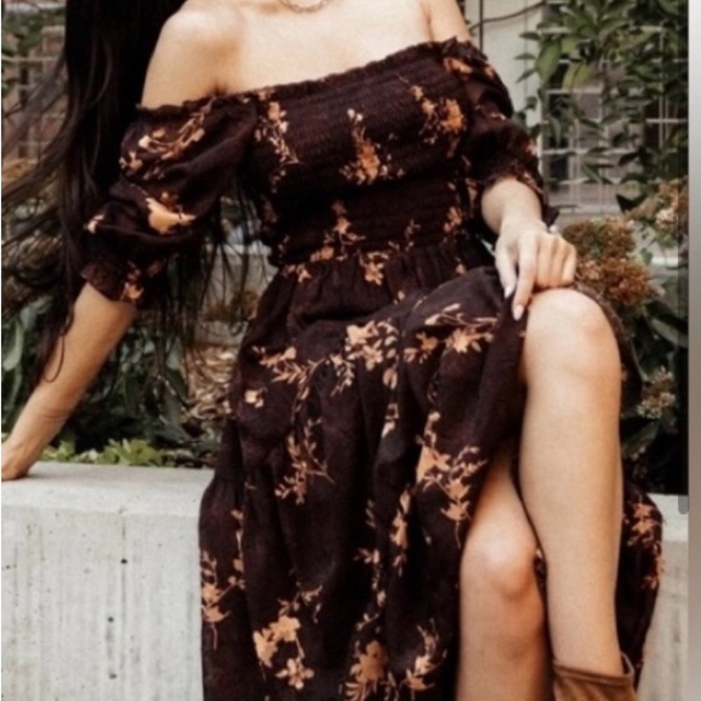 Baltic Born dark brown w/ cream flowers dress. New without tags